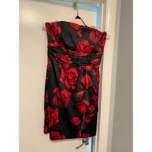 White House Black Market cocktail dress sz 10